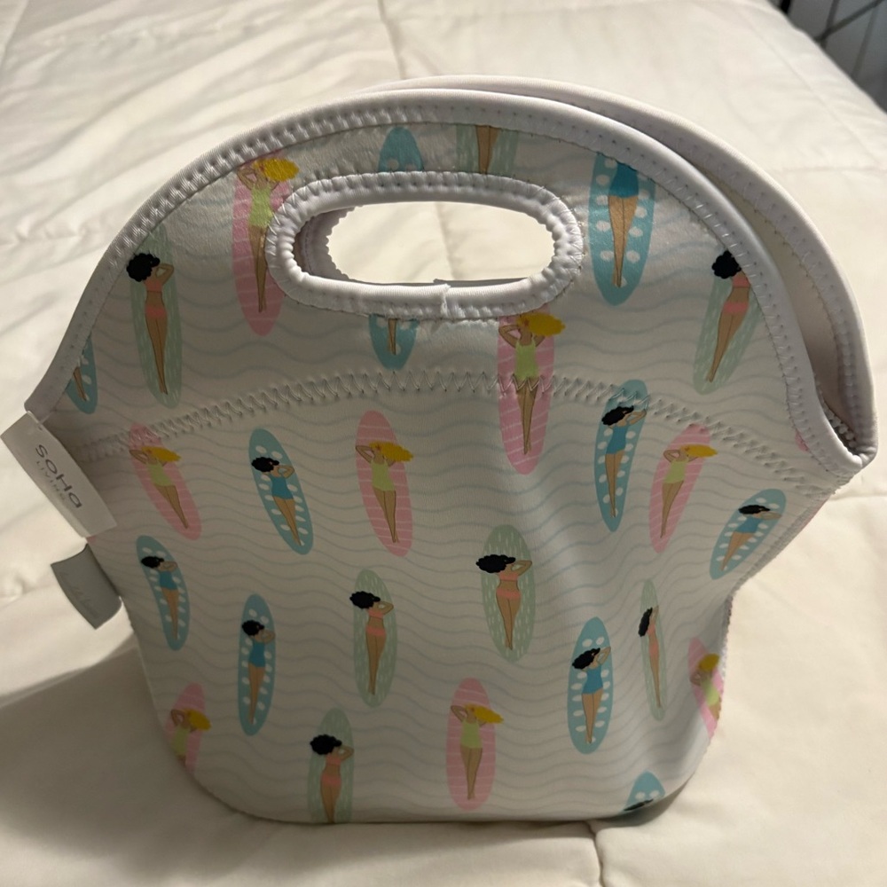 SOHA Living, made in Hawaii, beach cooler bag with zipper,new with tags, $14 OBO - Picture 3 of 8